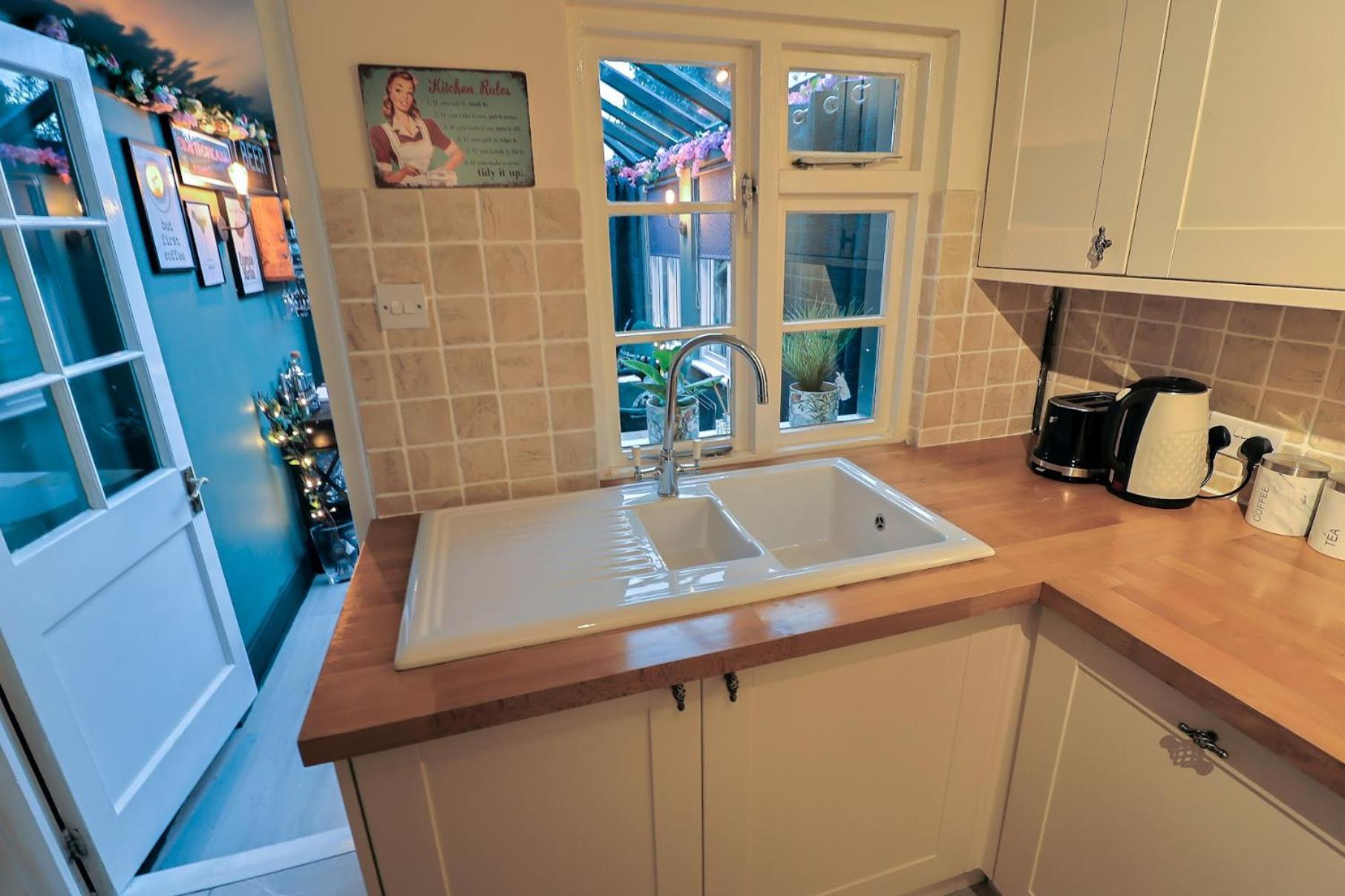 Bay Tree Cottage, Sleeps 7 Close To The Marina Burnham-on-Crouch Zewnętrze zdjęcie