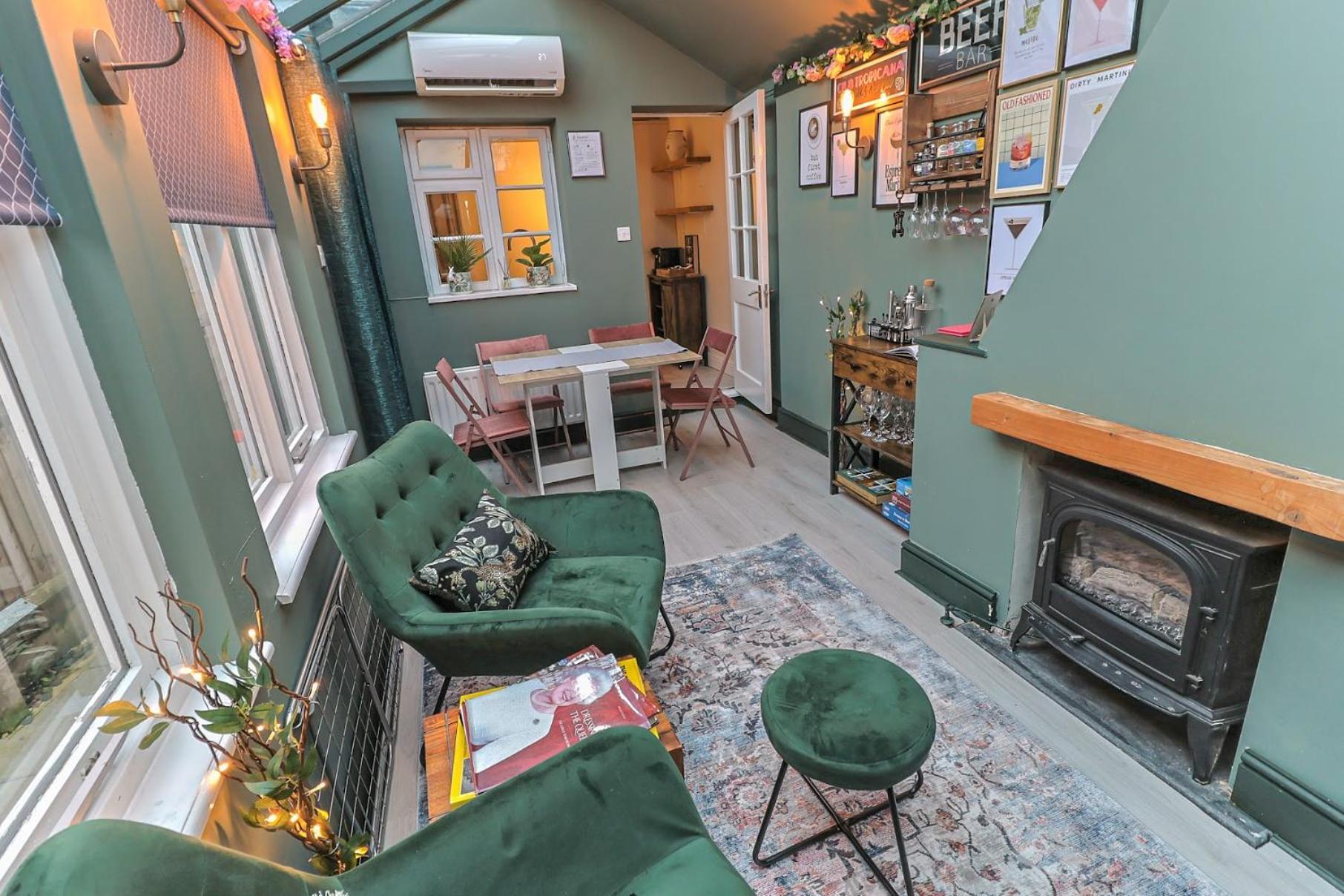 Bay Tree Cottage, Sleeps 7 Close To The Marina Burnham-on-Crouch Zewnętrze zdjęcie