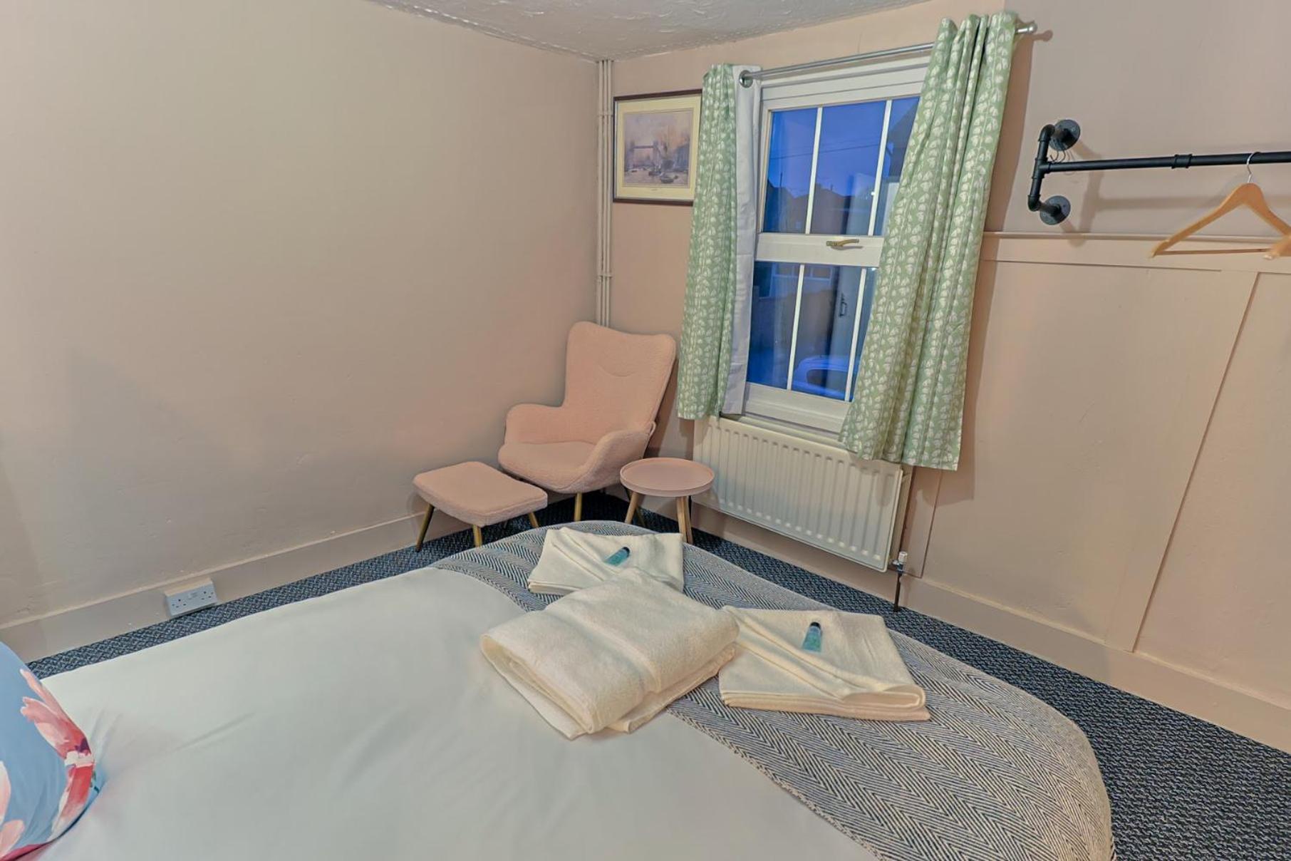 Bay Tree Cottage, Sleeps 7 Close To The Marina Burnham-on-Crouch Zewnętrze zdjęcie