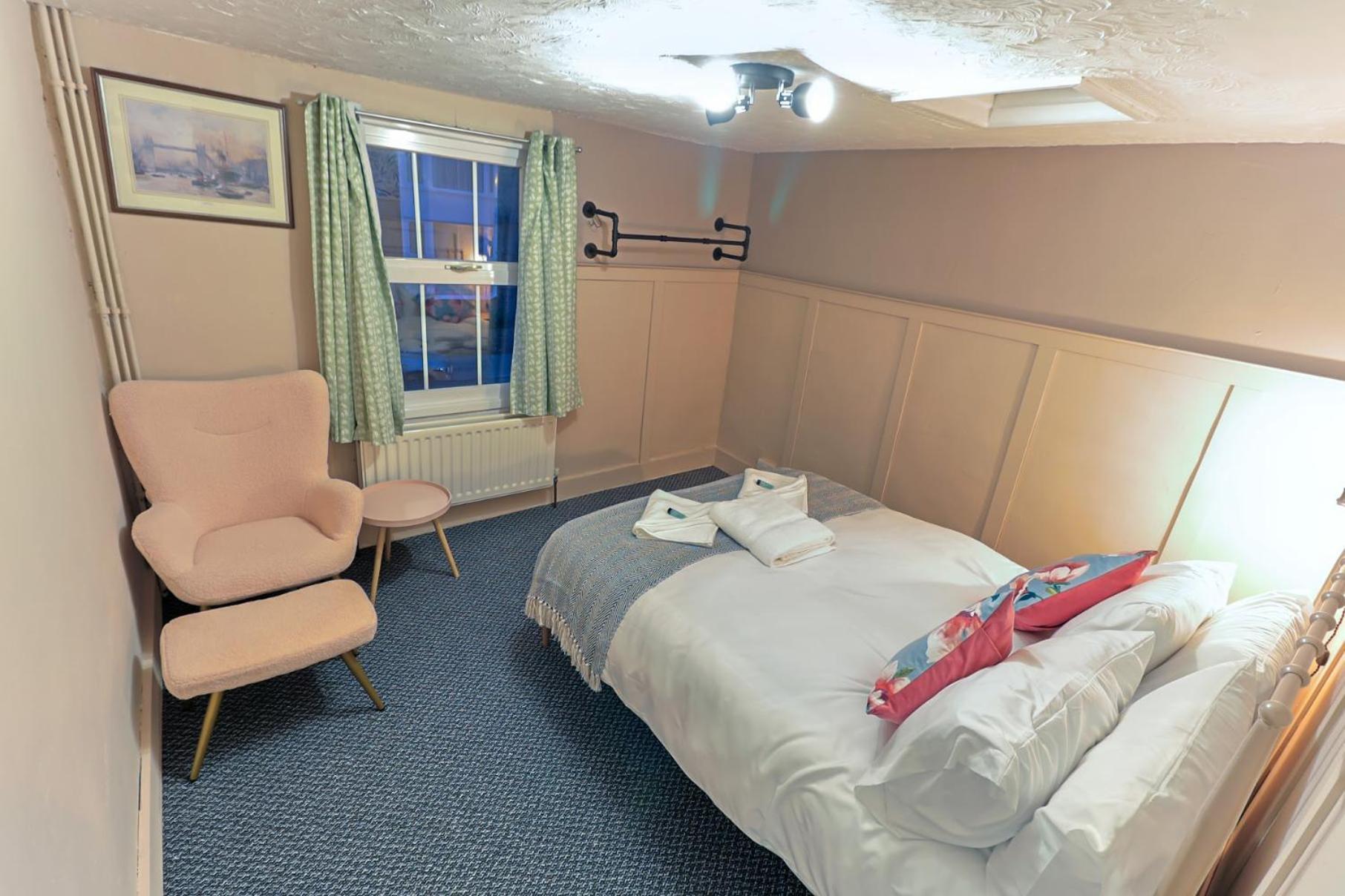 Bay Tree Cottage, Sleeps 7 Close To The Marina Burnham-on-Crouch Zewnętrze zdjęcie