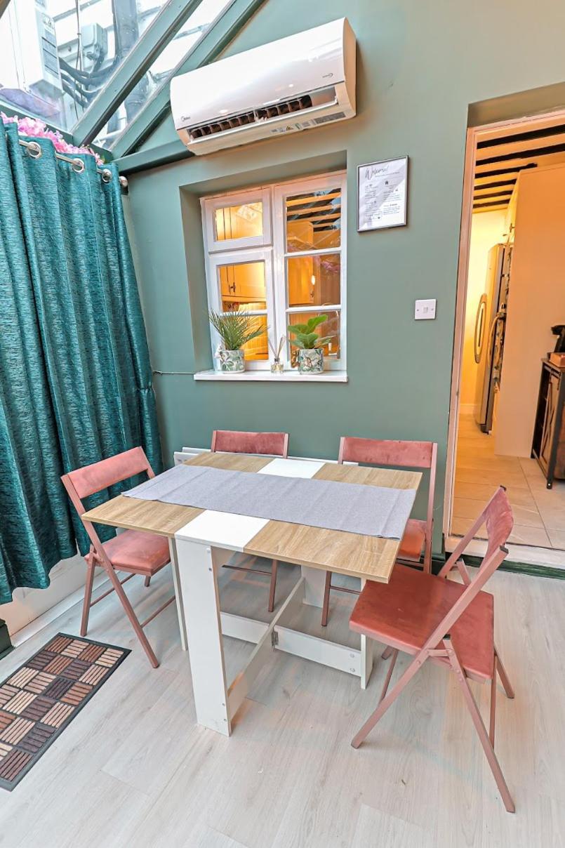 Bay Tree Cottage, Sleeps 7 Close To The Marina Burnham-on-Crouch Zewnętrze zdjęcie